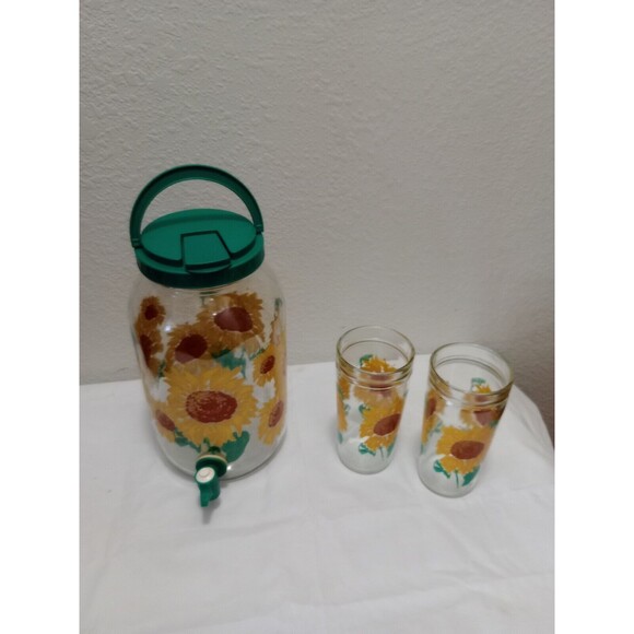 Golden Harvest Sunflower Sun Tea Jug with Spicket Flower 1 Gallon and Two Glass - Picture 1 of 13